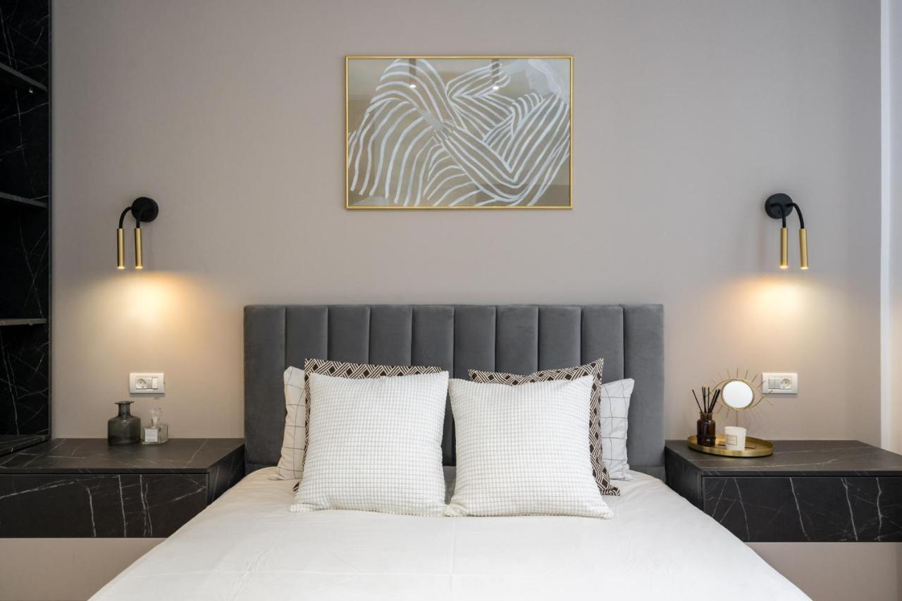 Crystal 3Bdr Apartment In Center Bükreş Dış mekan fotoğraf