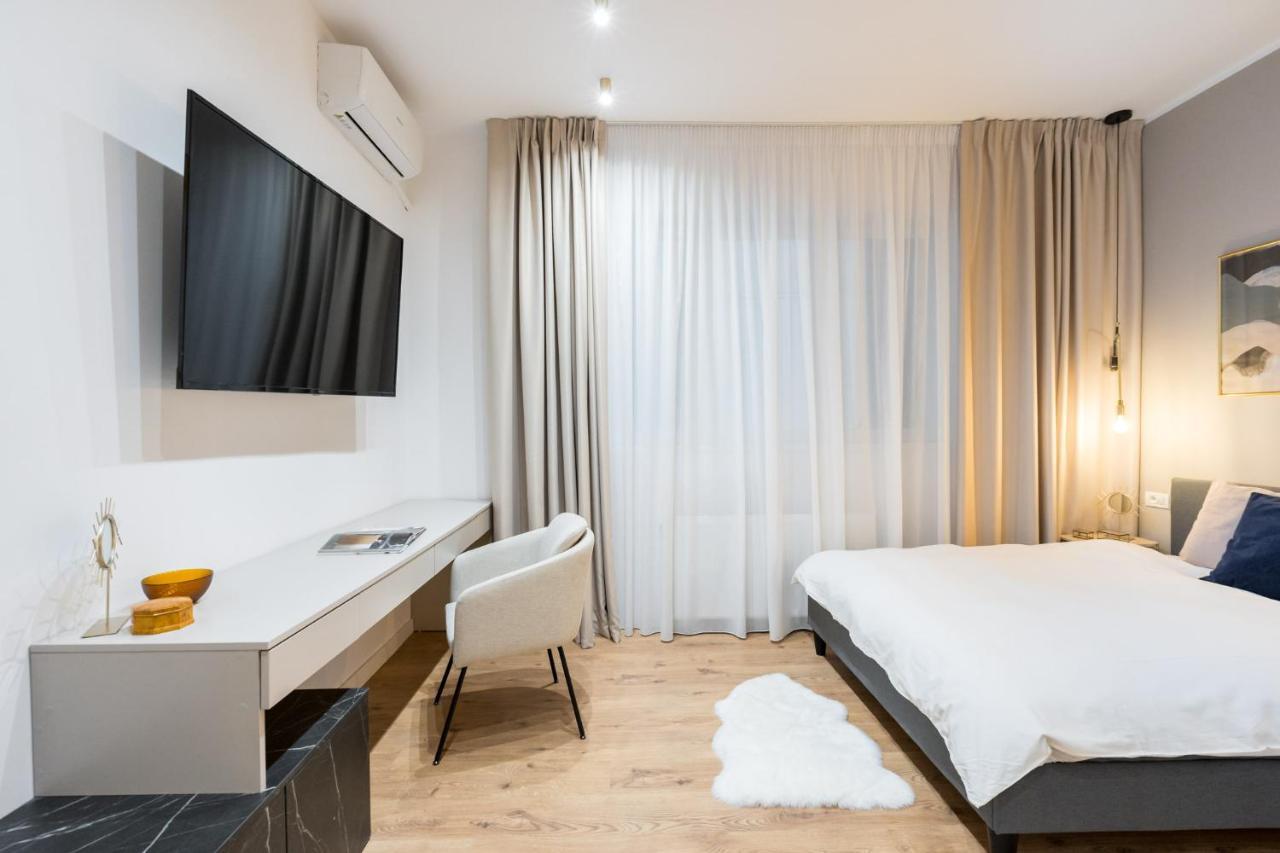 Crystal 3Bdr Apartment In Center Bükreş Dış mekan fotoğraf