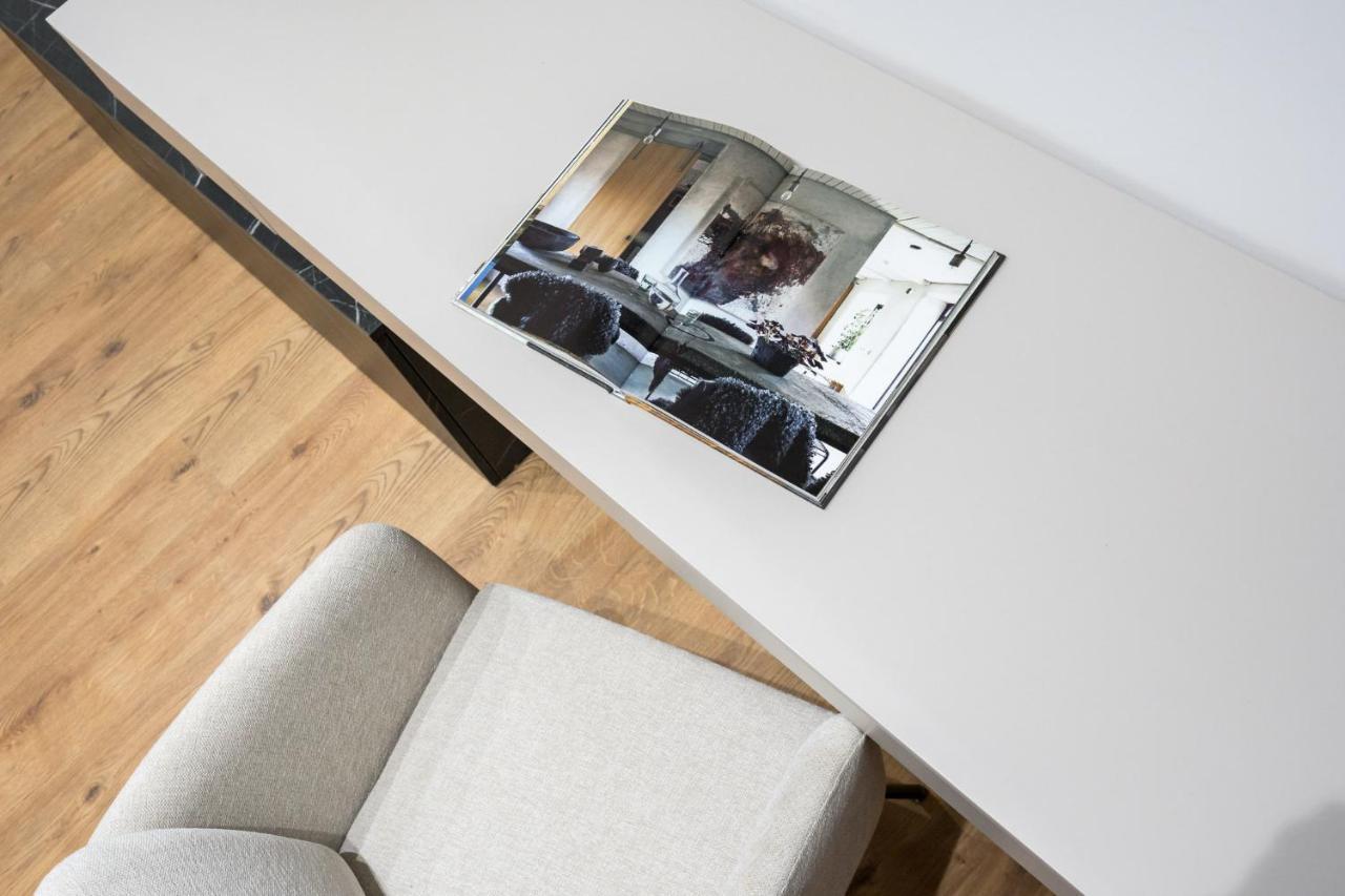 Crystal 3Bdr Apartment In Center Bükreş Dış mekan fotoğraf