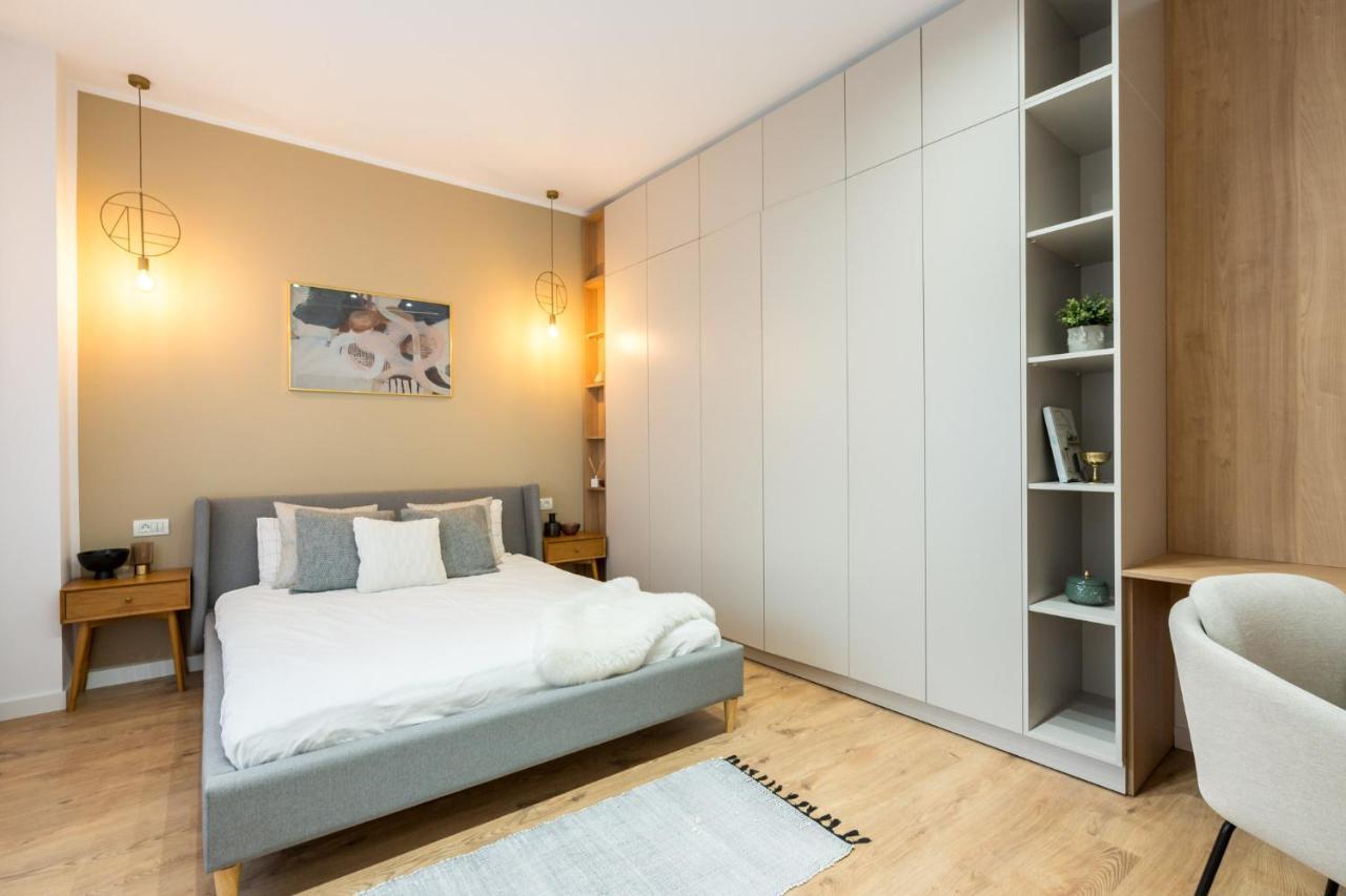 Crystal 3Bdr Apartment In Center Bükreş Dış mekan fotoğraf