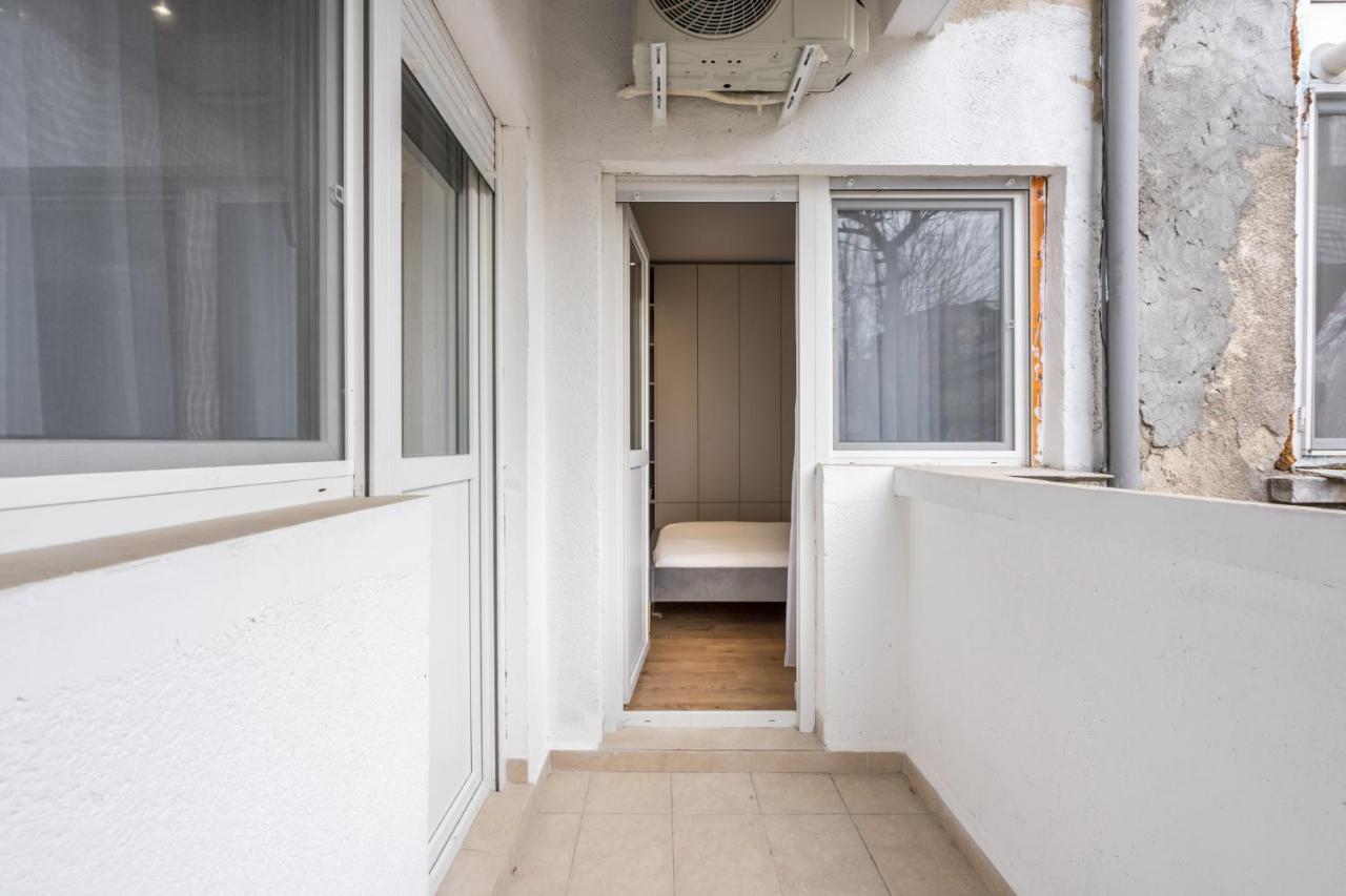 Crystal 3Bdr Apartment In Center Bükreş Dış mekan fotoğraf