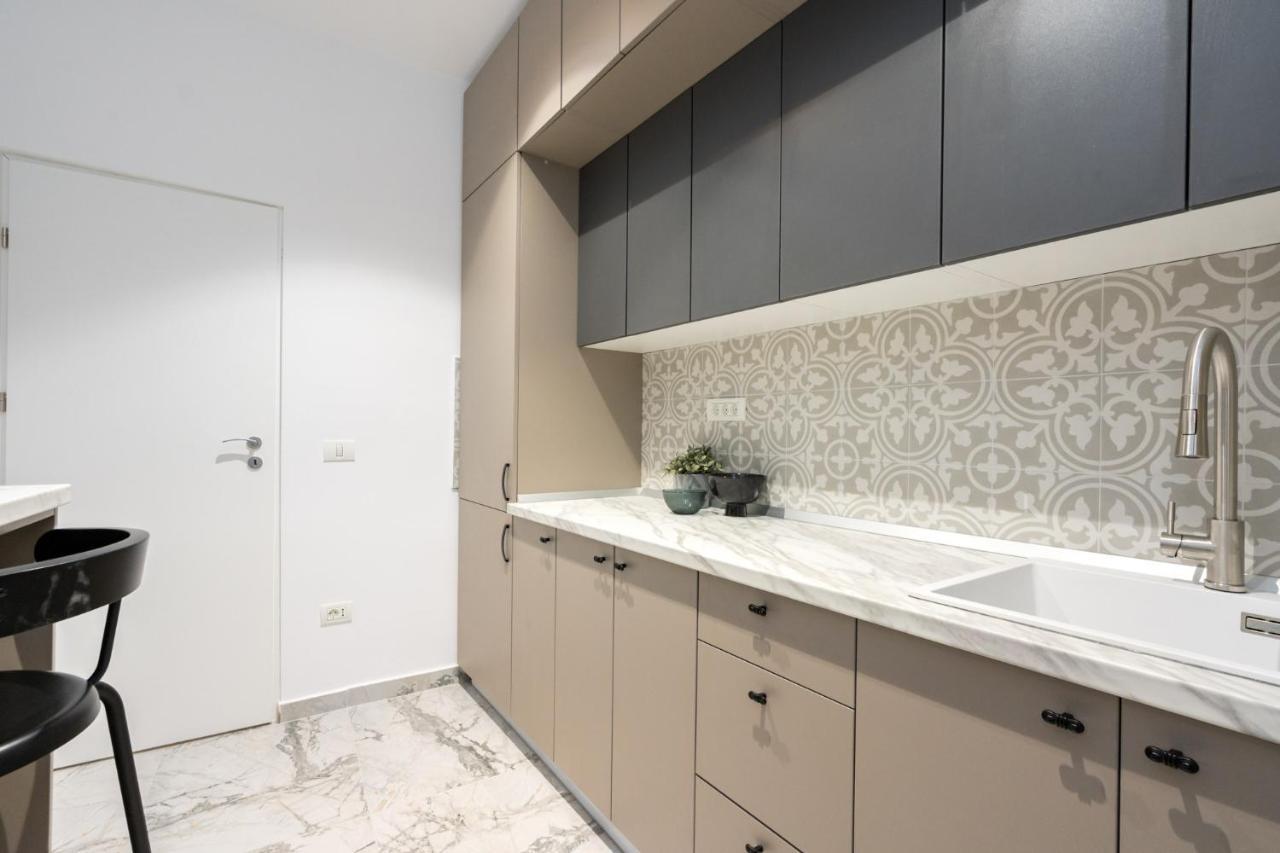 Crystal 3Bdr Apartment In Center Bükreş Dış mekan fotoğraf